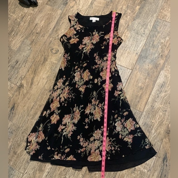 Women’s Casual Corner black floral Y2K maxi dress - Picture 6 of 6